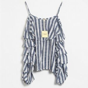 NWT Free Generation Ruffled Top